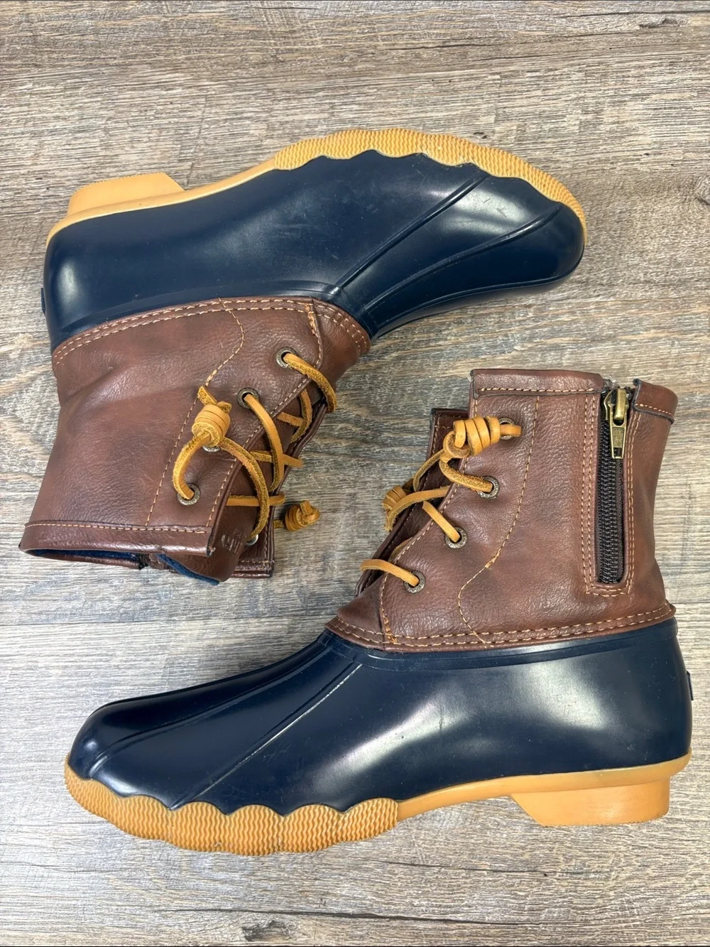 Sperry Saltwater Waterproof Duck Boots Navy Brown Girls US 5 / Women’s